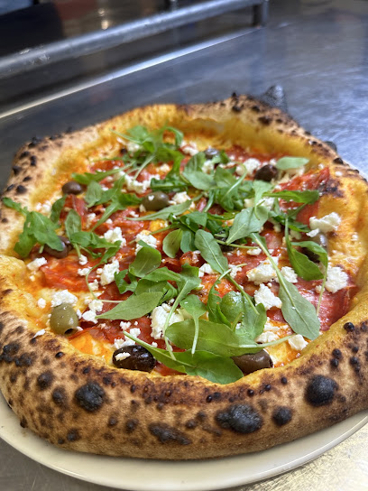 Pizza de La Bella Pizza à Brest