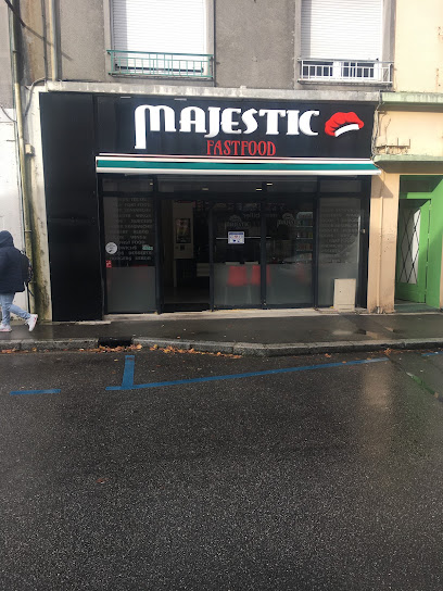 Pizza de majestic fast food à Brest